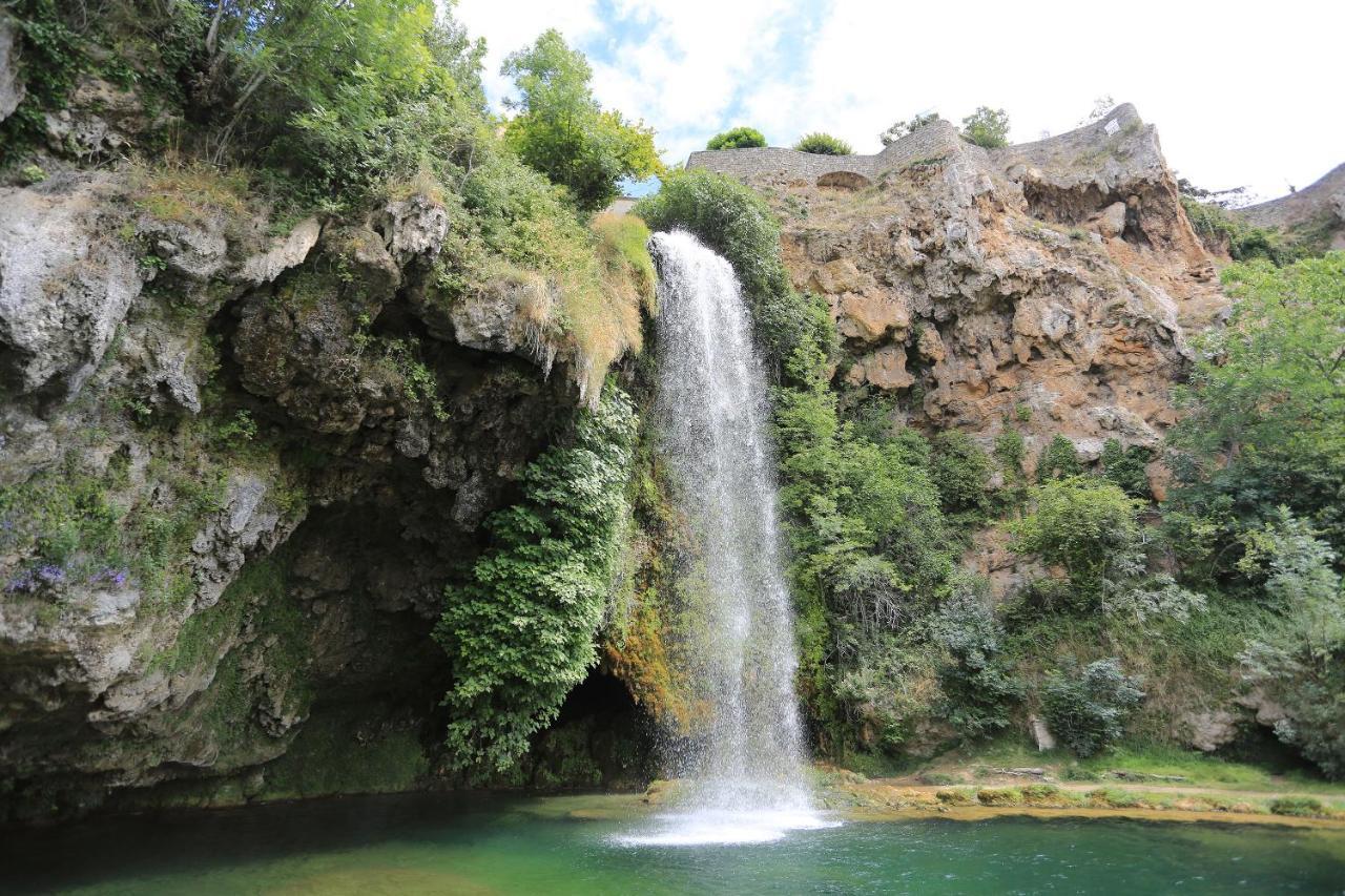 L'Oustal Pont-Les-Bains Otel Salles-la-Source Dış mekan fotoğraf